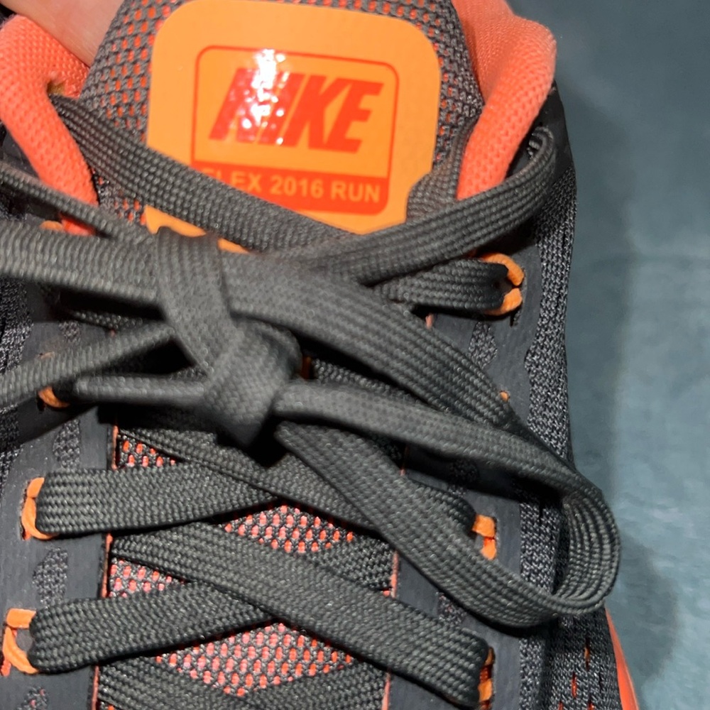 Nike flex run shoes